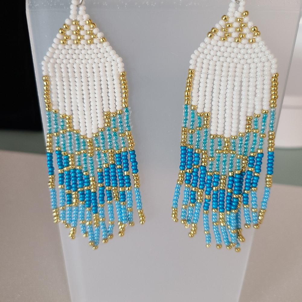 Handmade earrings( RESTOCKED) - Picture 3 of 9
